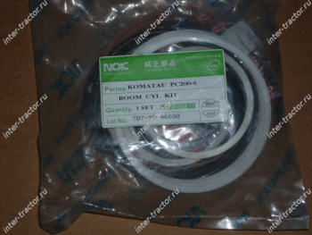 707-99-46600:Ремкомплект гидроцилиндра стрелы